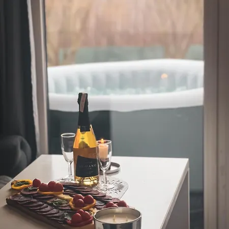 Oaza Mira 2 * Trnovo